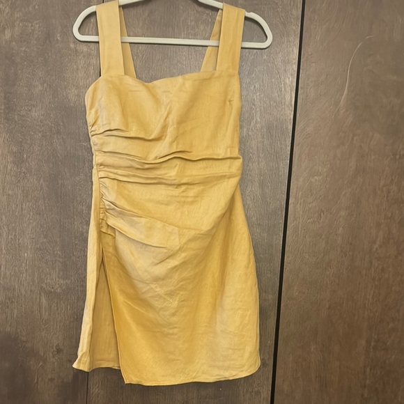 Reformation Kerrigan Linen Dress - Picture 4 of 6